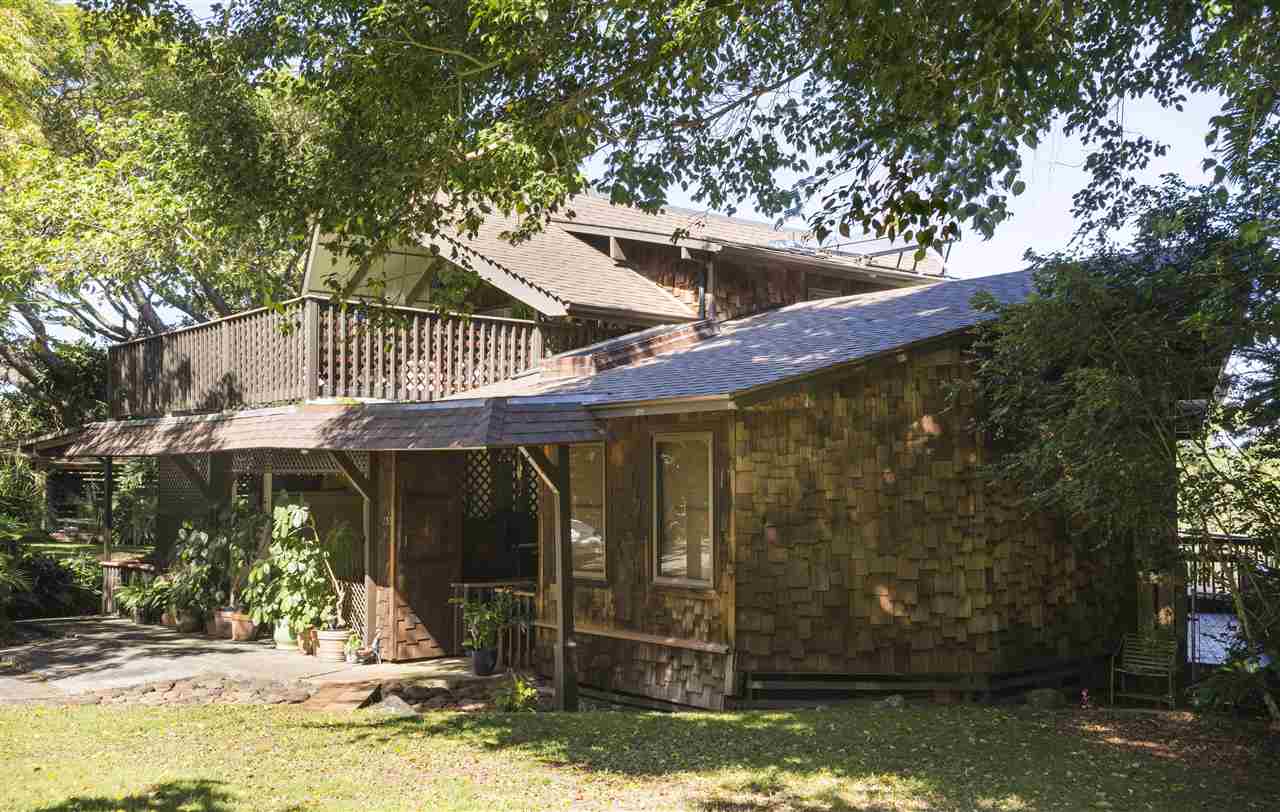 2555 Lemi Place Haiku, HI 96708 - Photo 29 of 30 front view of a house with a yard balcony