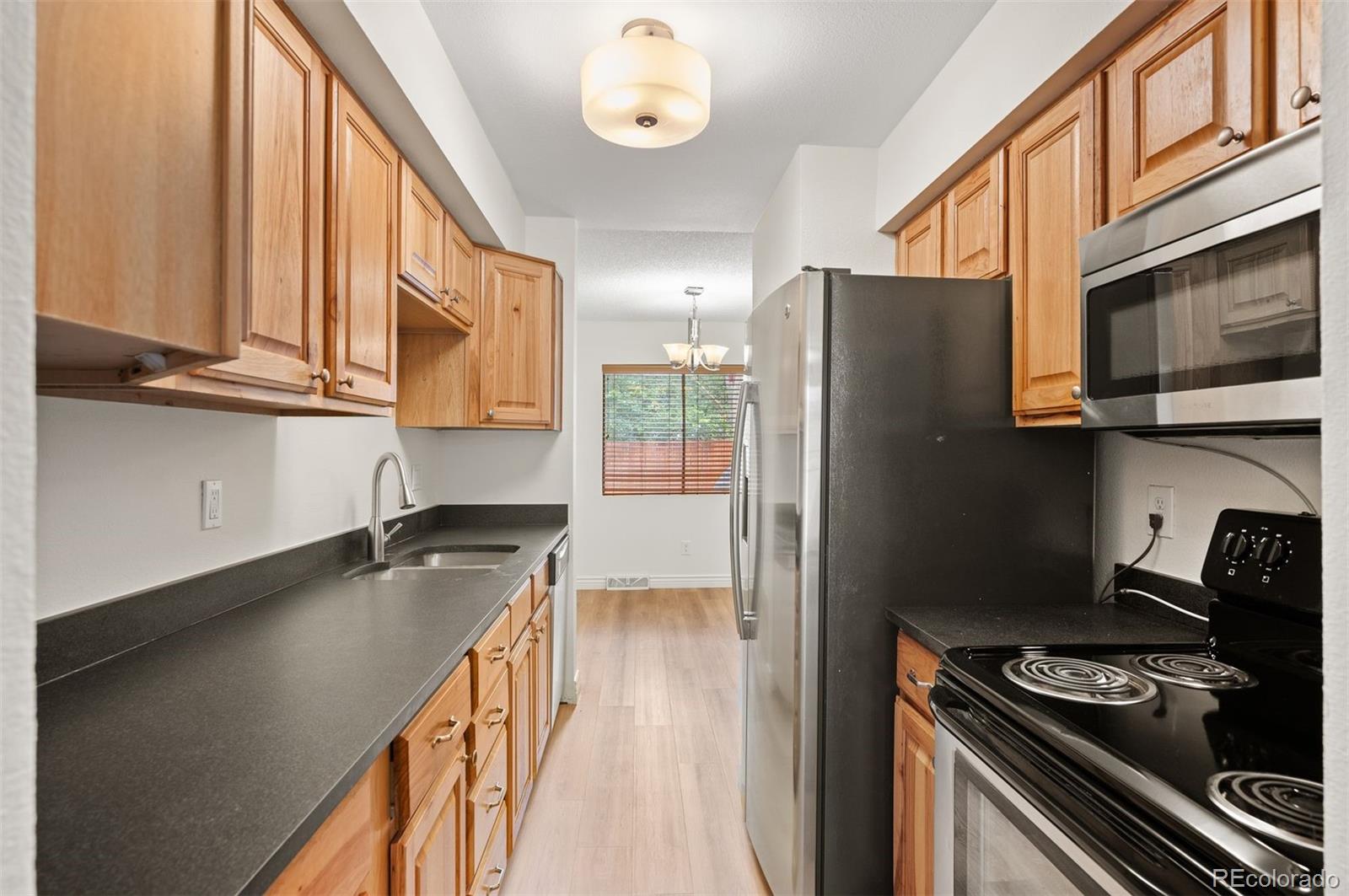 1060 South Parker Road, Unit 23 Denver, CO 80231 - Photo 6 of 33