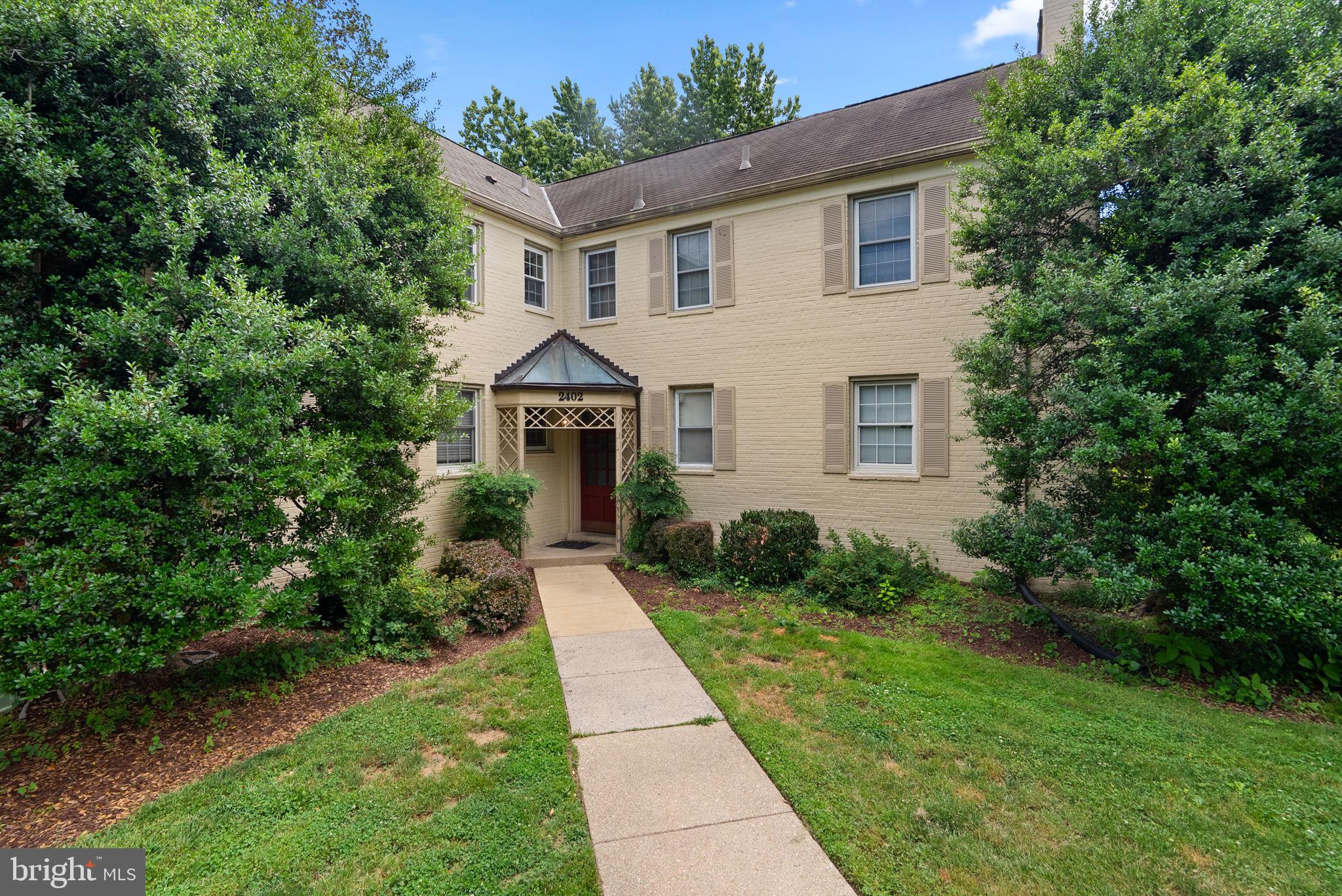 2402 Colston Drive, Unit 2402C103 Silver Spring, MD 20910 - Photo 2 of 24