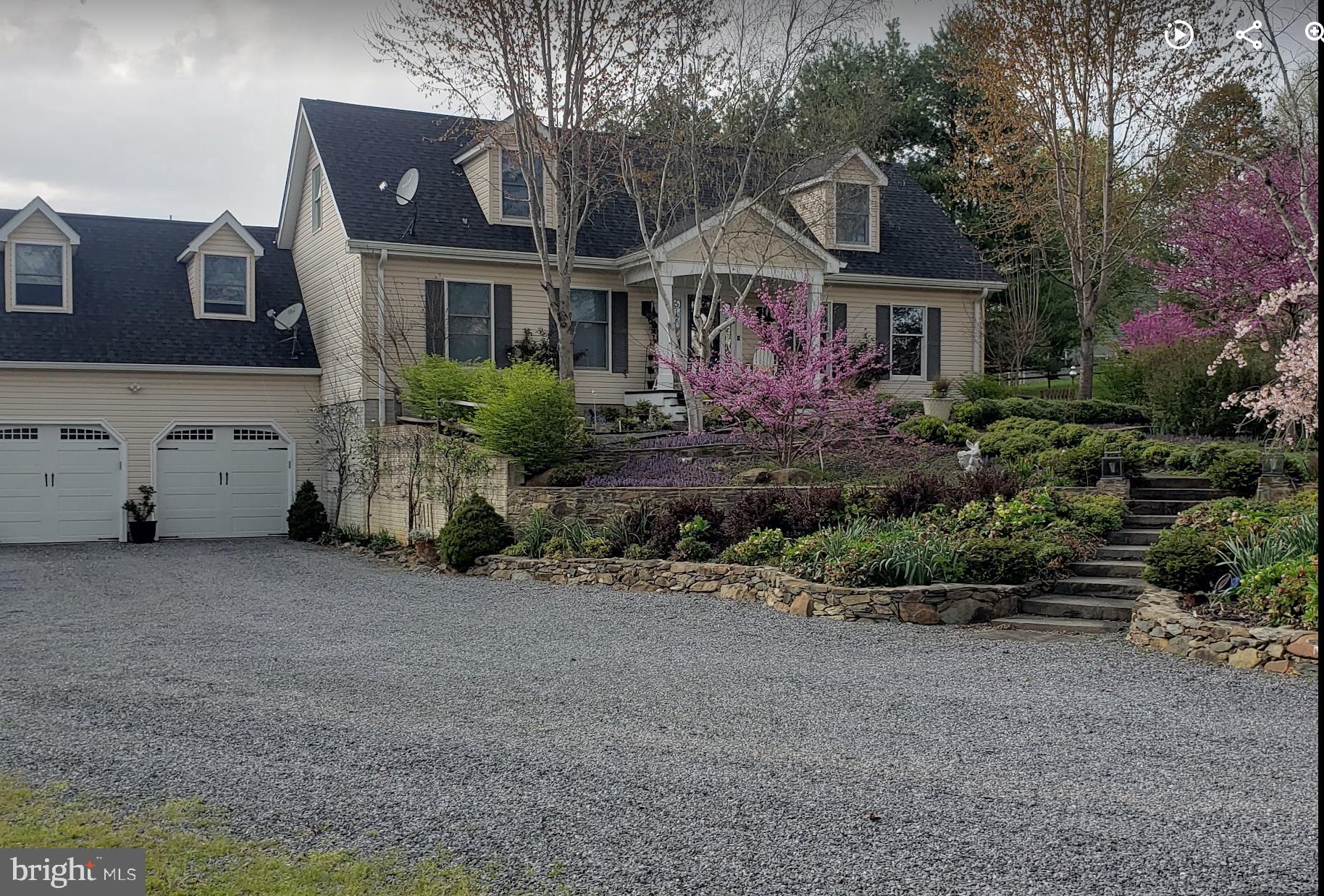 22235 Newlin Mill Road Middleburg, VA 20117 - Photo 8 of 106 Includes a 2 car garage