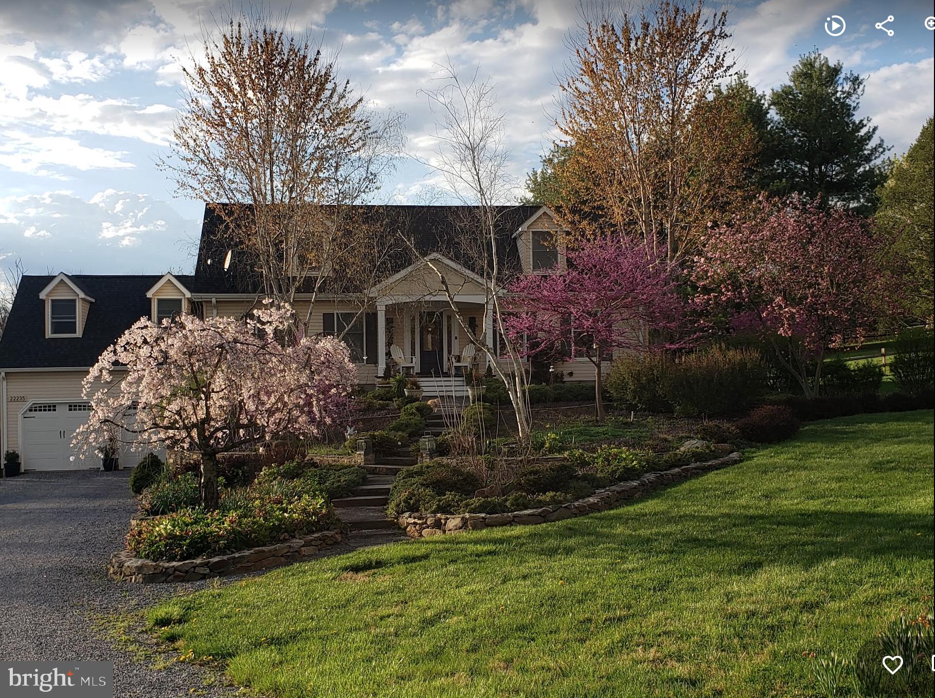 22235 Newlin Mill Road Middleburg, VA 20117 - Photo 9 of 106 Spring blooms