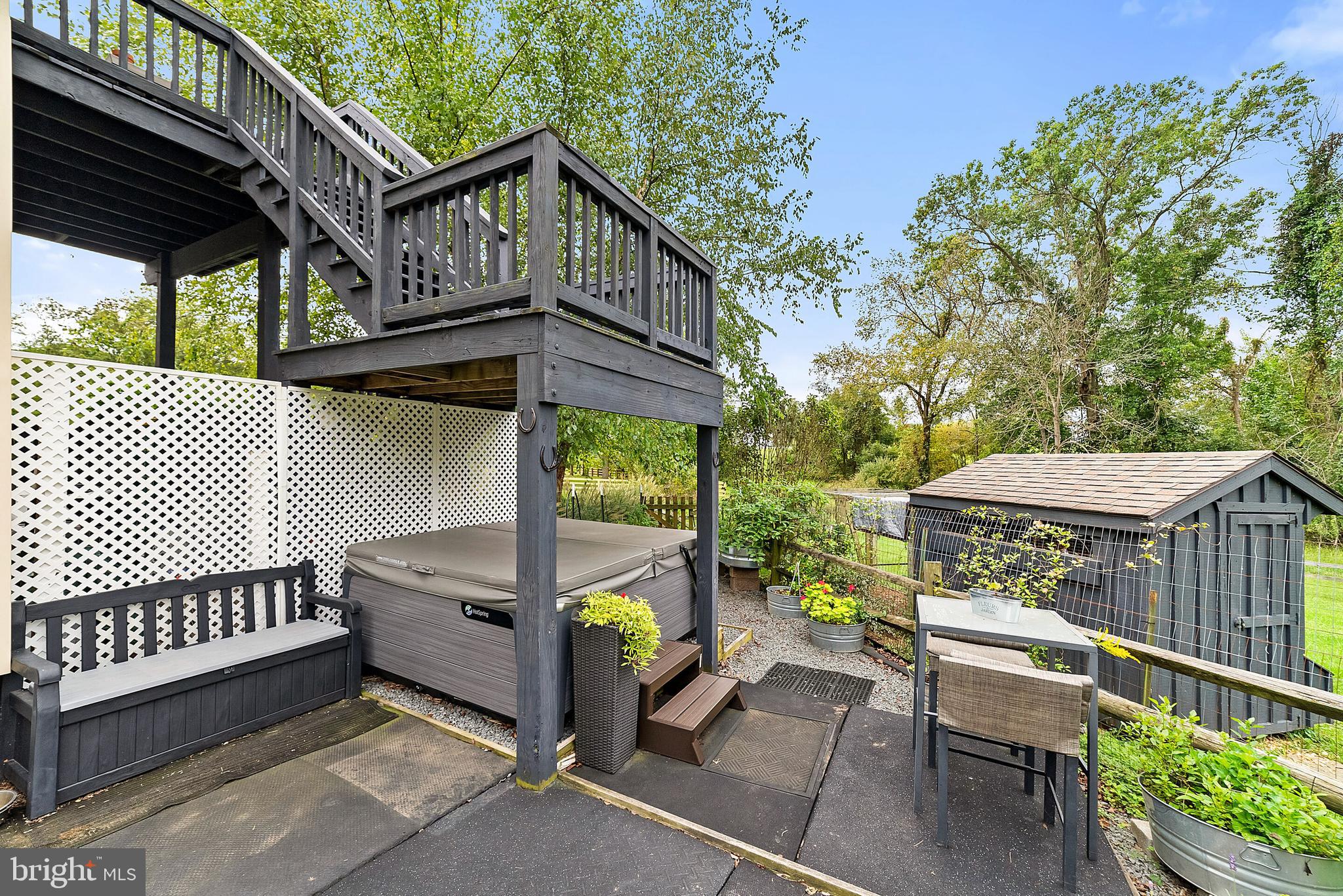 22235 Newlin Mill Road Middleburg, VA 20117 - Photo 86 of 106 a view of a patio with iron fence