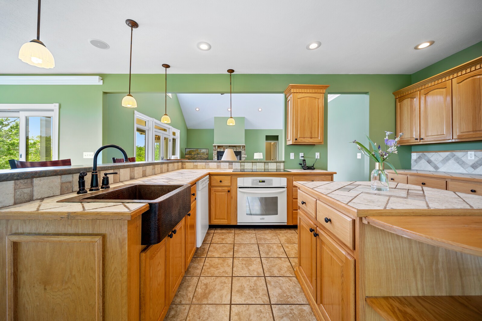1922 Ridge Road Robbins, TN 37852 - Photo 11 of 44 Gallery Image 11