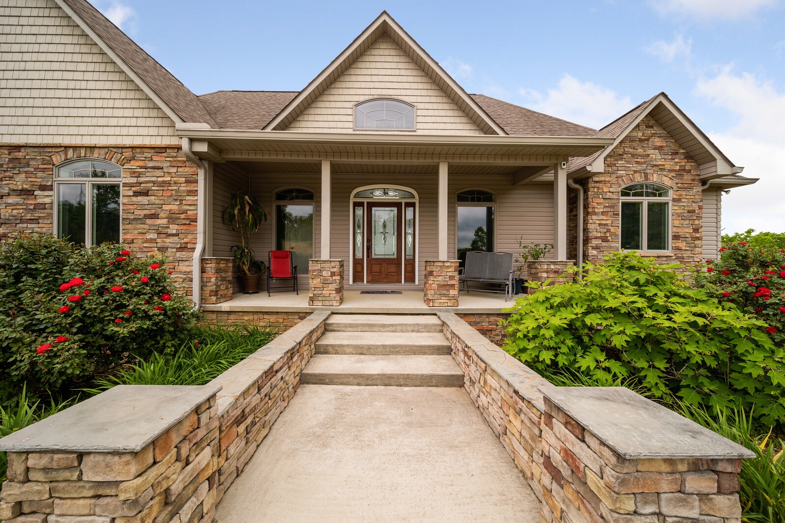 1922 Ridge Road Robbins, TN 37852 - Photo 3 of 44 Gallery Image 3