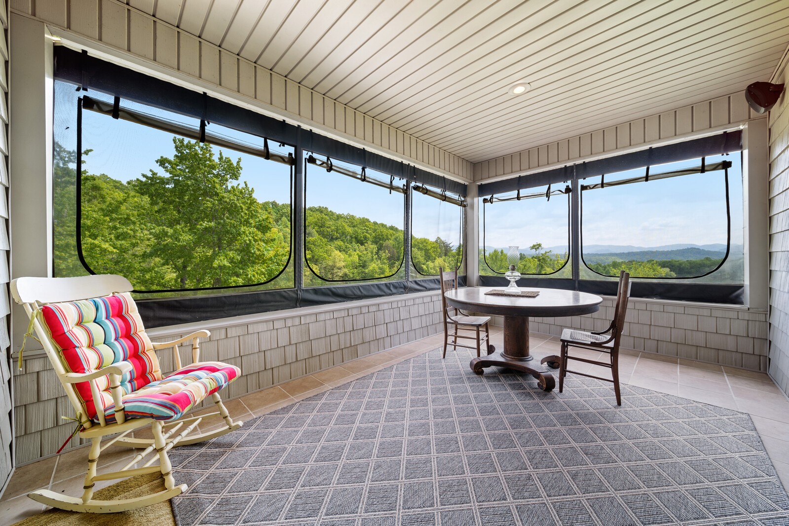 1922 Ridge Road Robbins, TN 37852 - Photo 32 of 44 Gallery Image 32