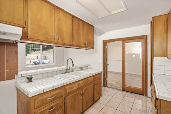 $945,000 | 1947 Edwin Lane, San Marcos, CA 92069