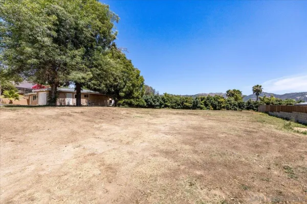 $945,000 | 1947 Edwin Lane, San Marcos, CA 92069