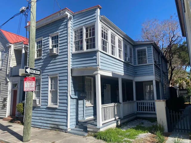 $1,295,000 | 6 Trapman Street, Charleston, SC 29401