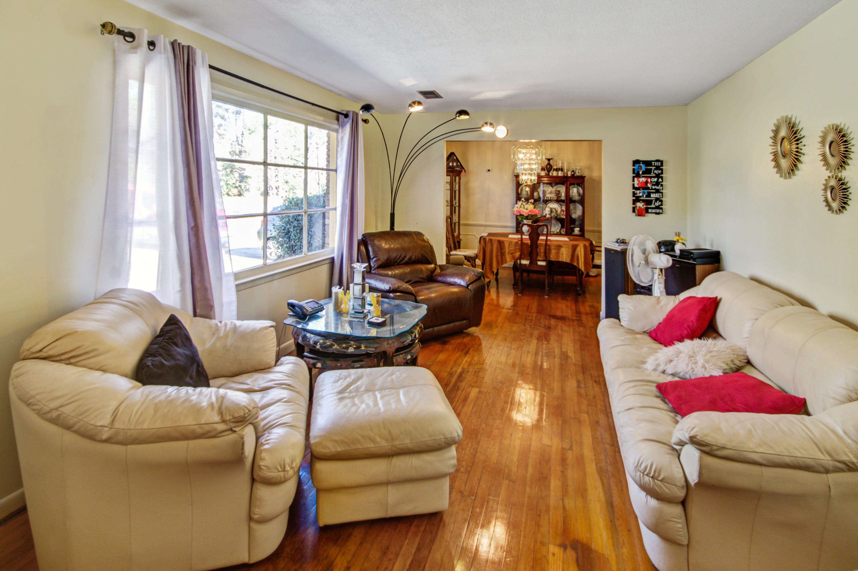 2435 Otranto Road Charleston, SC 29406 - Photo 5 of 19 Family Room