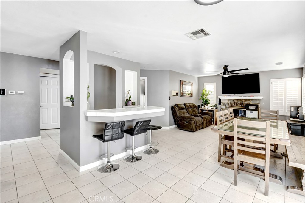 10013 Deep Canyon Road Moreno Valley, CA 92557 - Photo 11 of 31