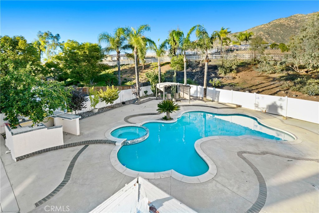 10013 Deep Canyon Road Moreno Valley, CA 92557 - Photo 29 of 31