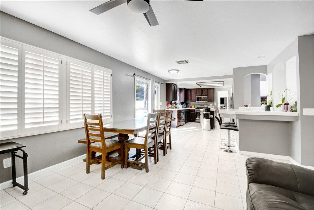 10013 Deep Canyon Road Moreno Valley, CA 92557 - Photo 10 of 31