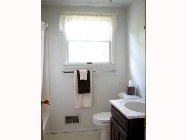 387 Jefferson Road Newark, OH 43055 - Photo 10 of 14 Gallery Image 10
