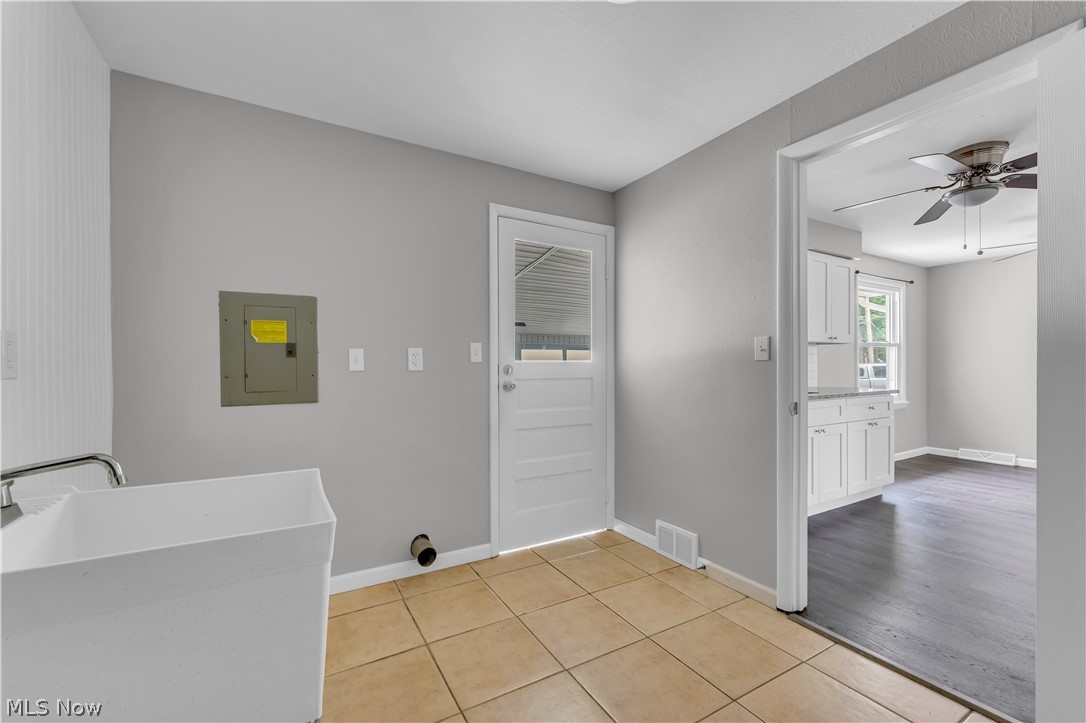 8043 Munson Road Mentor, OH 44060 - Photo 17 of 27 Gallery Image 17