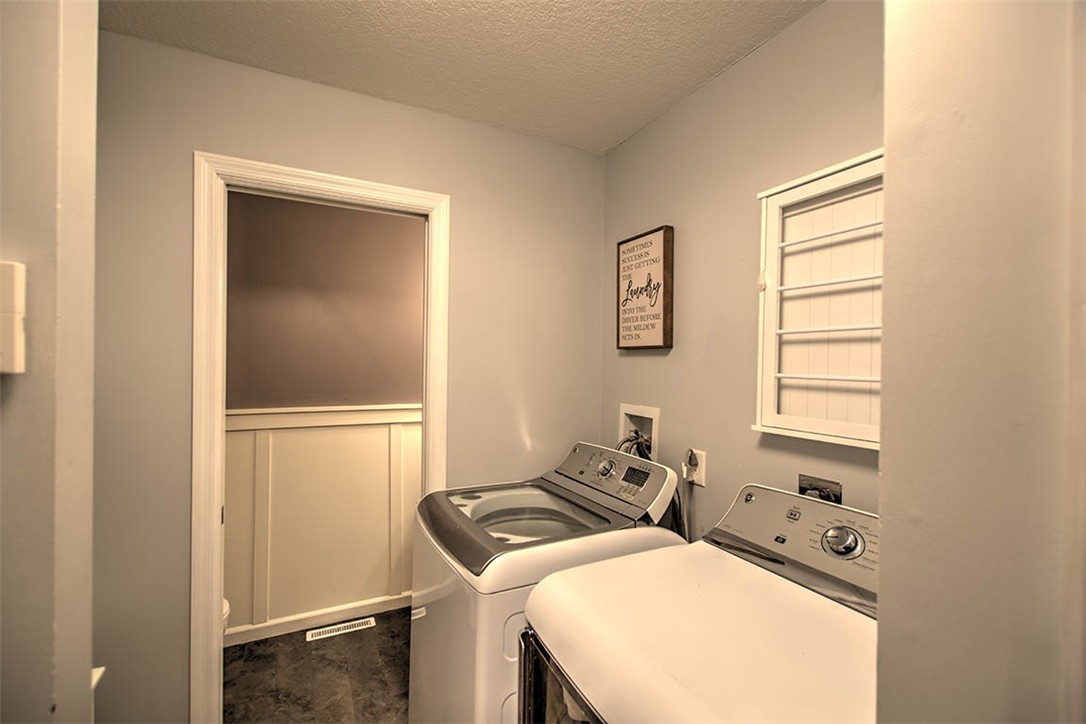 1190 Wedgewood Court Decatur, IL 62526 - Photo 25 of 43 Gallery Image 25