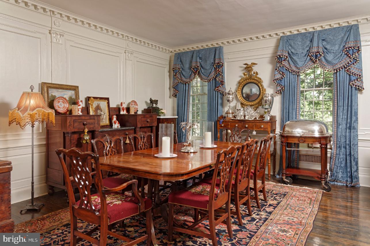 35955 Huntland Farm Road Middleburg, VA 20117 - Photo 8 of 64 Dining room with beautiful millwork