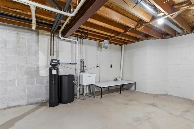 $310,000 | W179N9885 Riversbend Circle East, Germantown, WI 53022