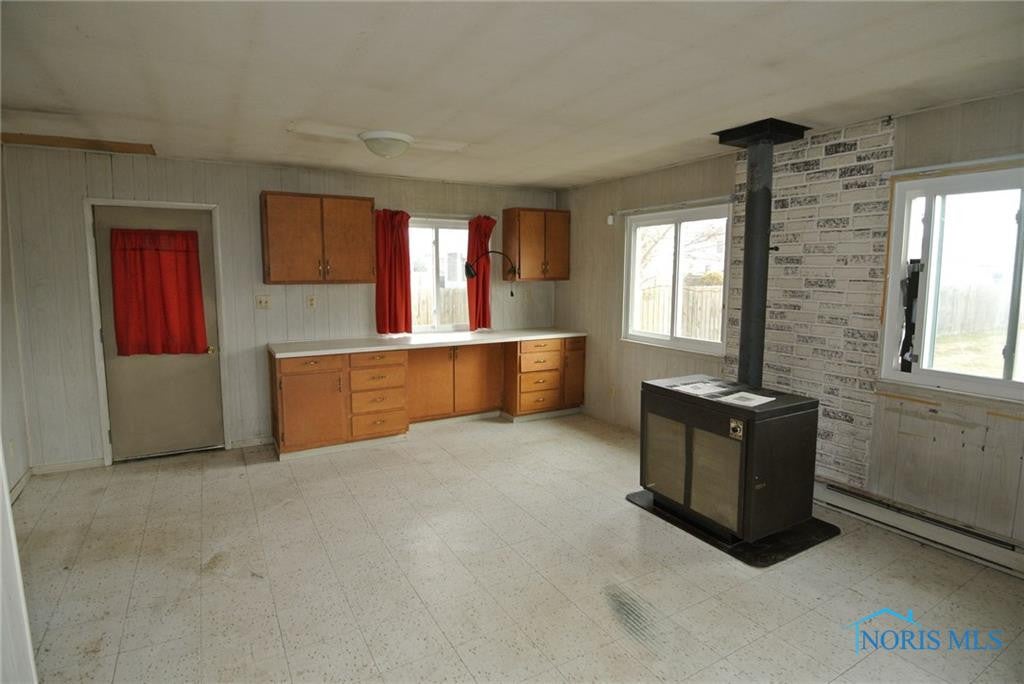 466 North Stadium Road Oregon, OH 43616 - Photo 15 of 17 Gallery Image 15
