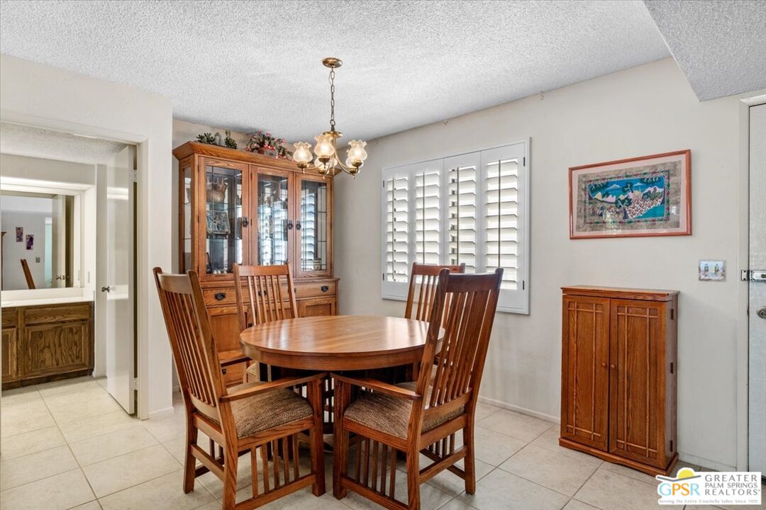 1050 Ramon Road, Unit 15 Palm Springs, CA 92264 - Photo 5 of 33