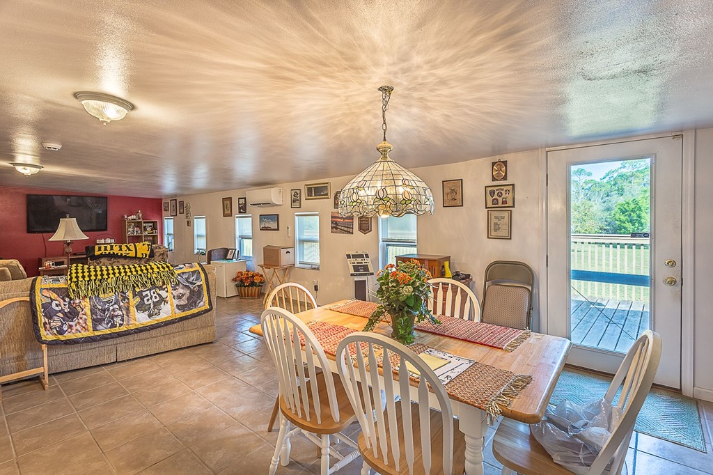 188 Woodill Road Carrabelle, FL 32322 - Photo 17 of 54 Gallery Image 17