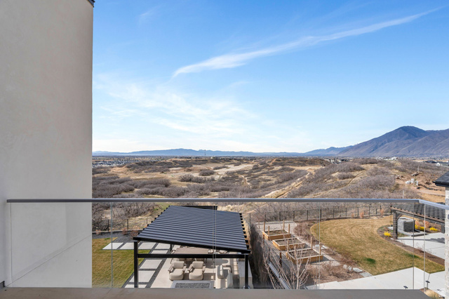 3918 South Mapleton Ests Drive Mapleton, UT 84664 - Photo 49 of 103 View of mountain background