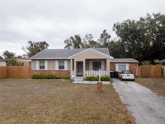 $370,000 | 707 North Jefferson Avenue, Clearwater, FL 33755