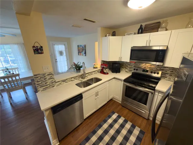 $370,000 | 707 North Jefferson Avenue, Clearwater, FL 33755