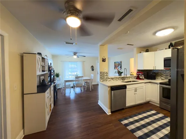 $370,000 | 707 North Jefferson Avenue, Clearwater, FL 33755