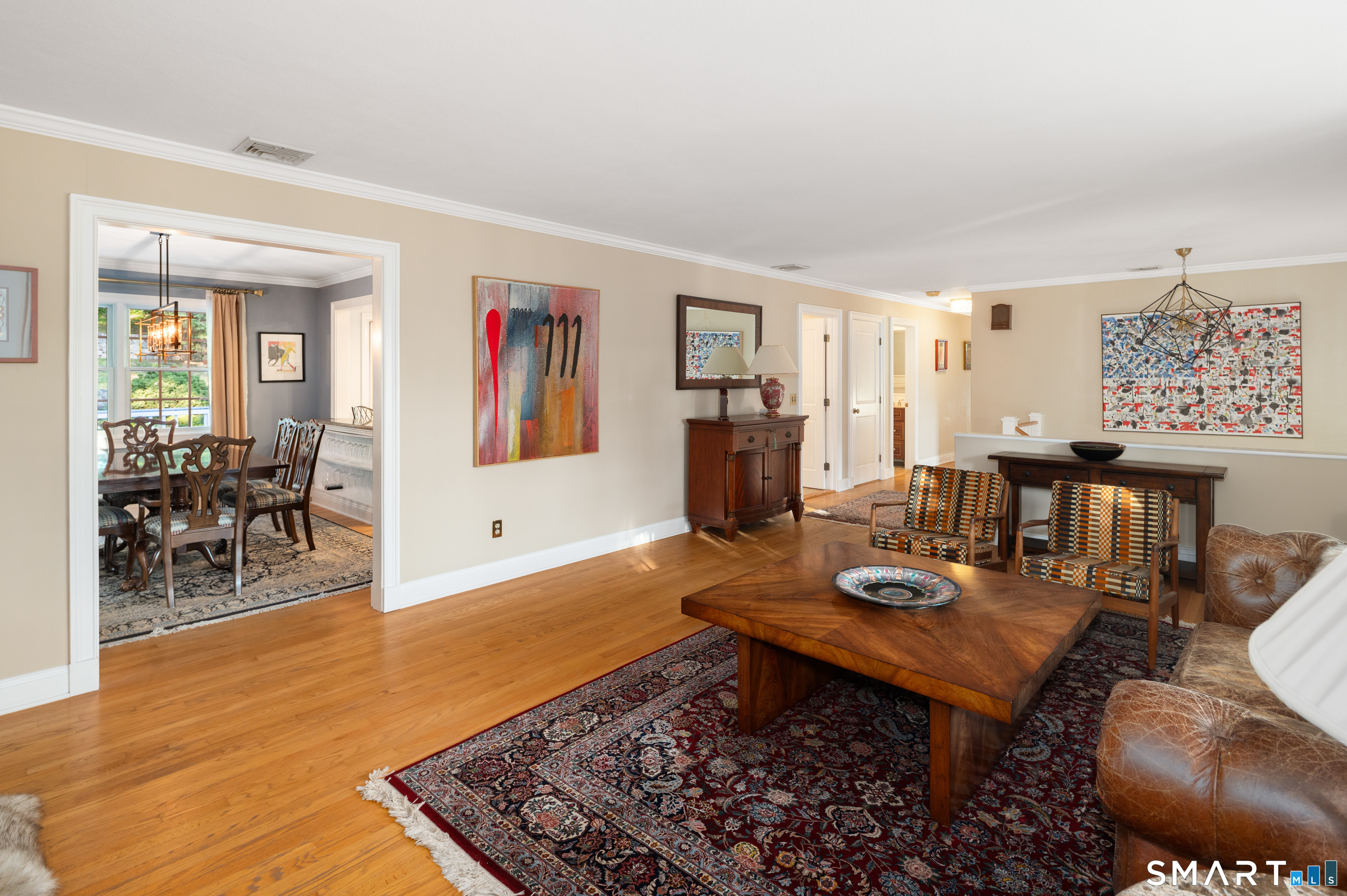 89 Eastover Road Stamford, CT 06905 - Photo 8 of 36