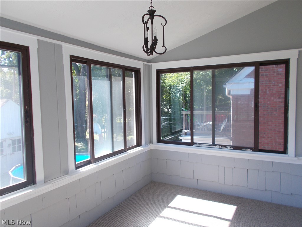 16256 Oakhill Road Cleveland, OH 44112 - Photo 21 of 26