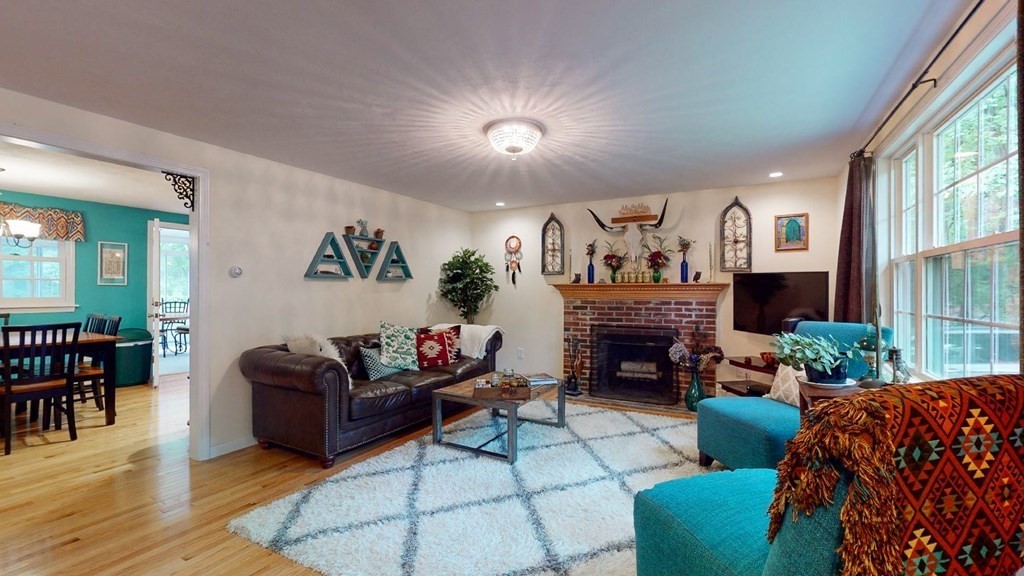 169 Old Webster Road Oxford, MA 01540 - Photo 2 of 41 Gallery Image 2