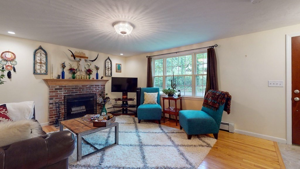 169 Old Webster Road Oxford, MA 01540 - Photo 3 of 41 Gallery Image 3