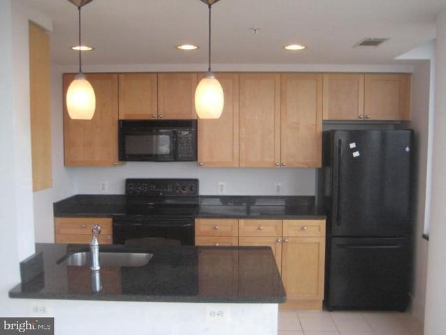 $507,500 | 2001 15th Street North, Unit 805, Arlington, VA 22201