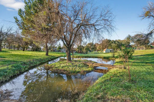 $395,000 | 12144 North Avenue, Loma Rica, CA 95901