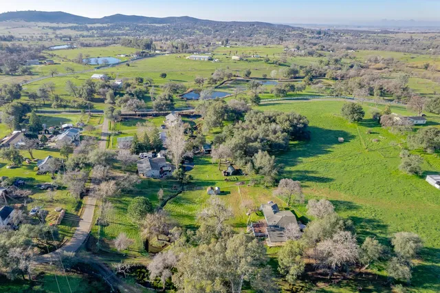 $395,000 | 12144 North Avenue, Loma Rica, CA 95901