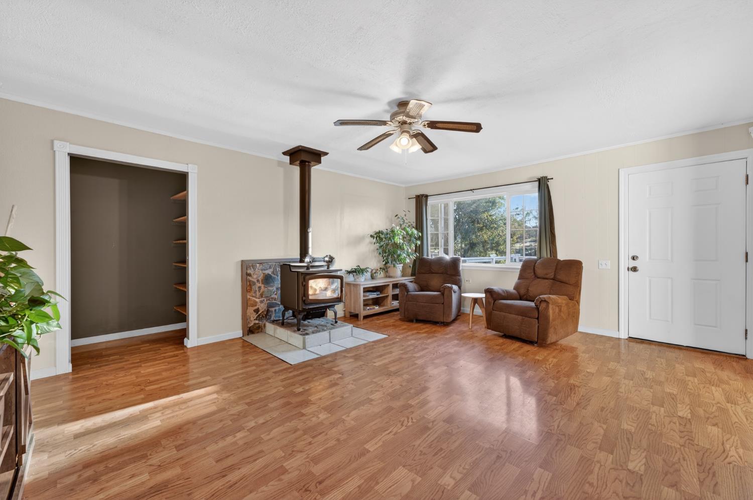 12144 North Avenue Loma Rica, CA 95901 - Photo 7 of 48