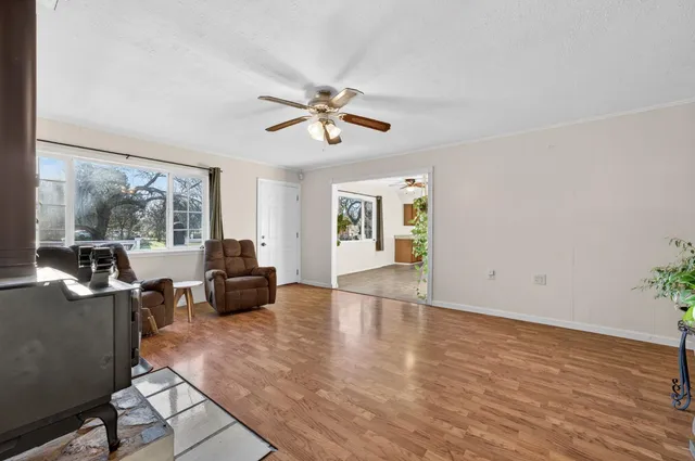 $395,000 | 12144 North Avenue, Loma Rica, CA 95901