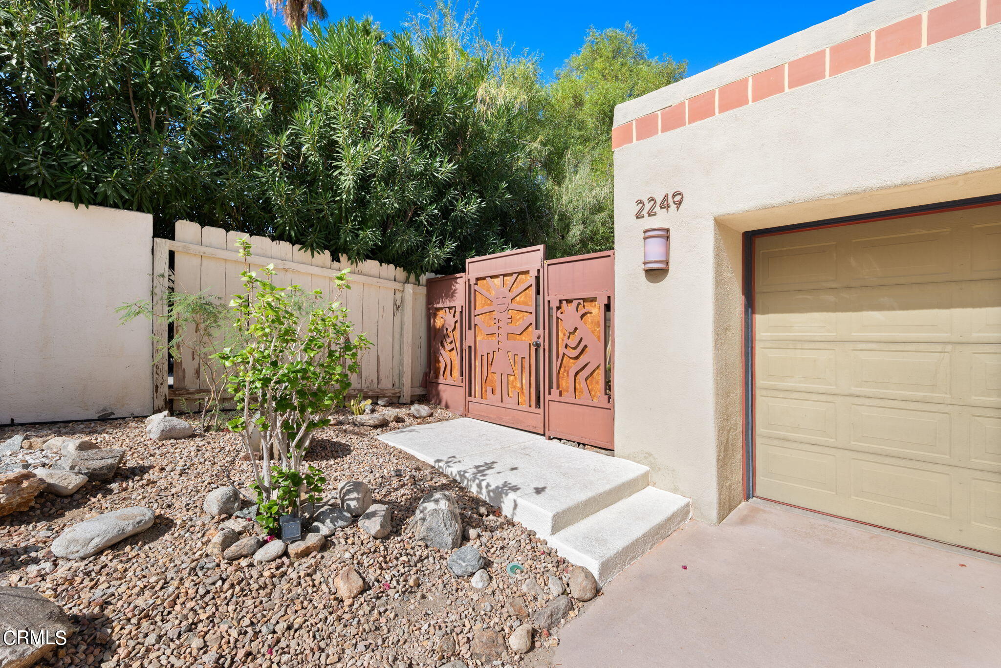 2249 Rim Road Palm Springs, CA 92264 - Photo 5 of 41 a view of backyard with small cabin