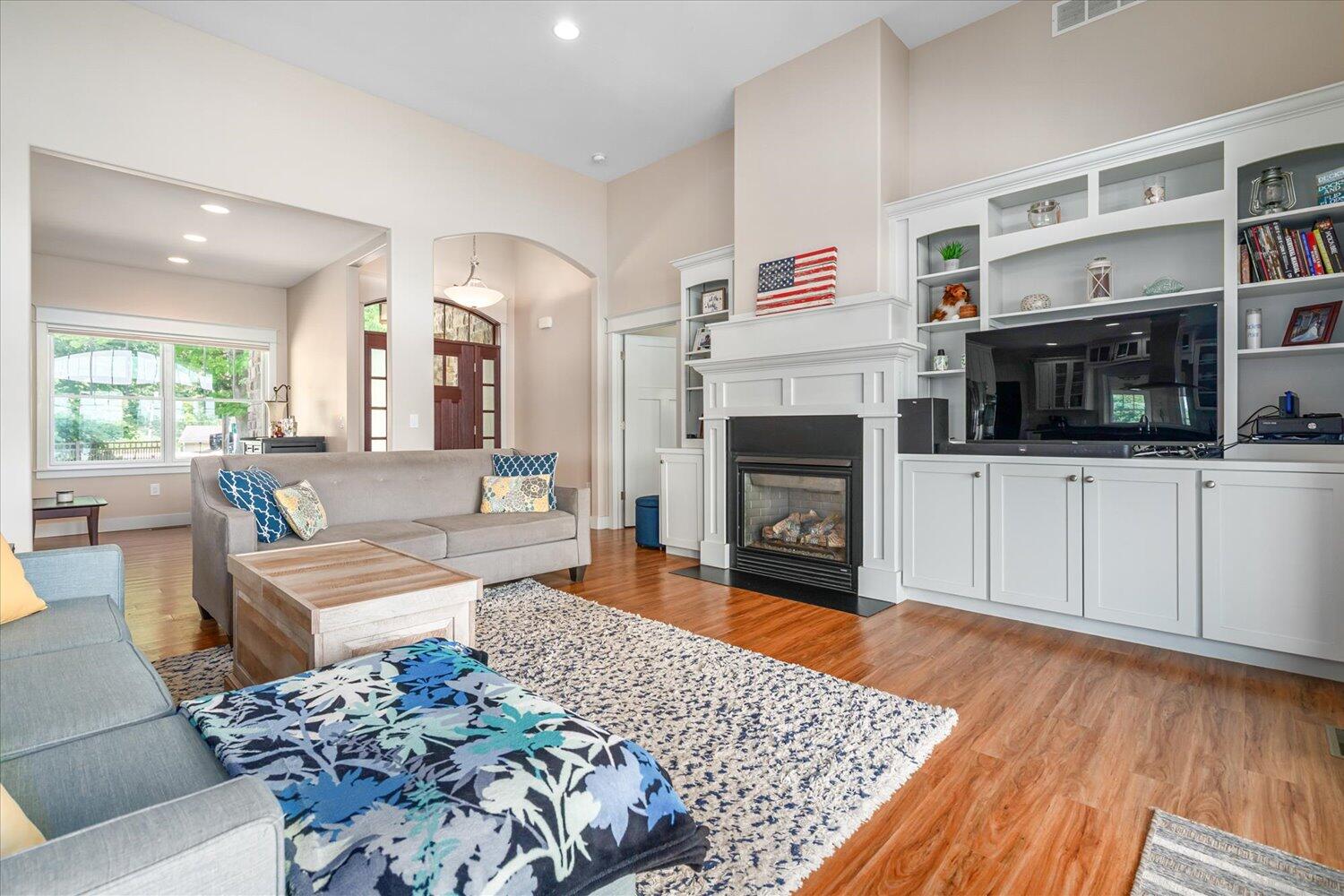 11625 Spring Point Drive Plainwell, MI 49080 - Photo 11 of 60 15-WM11625springpoint-11