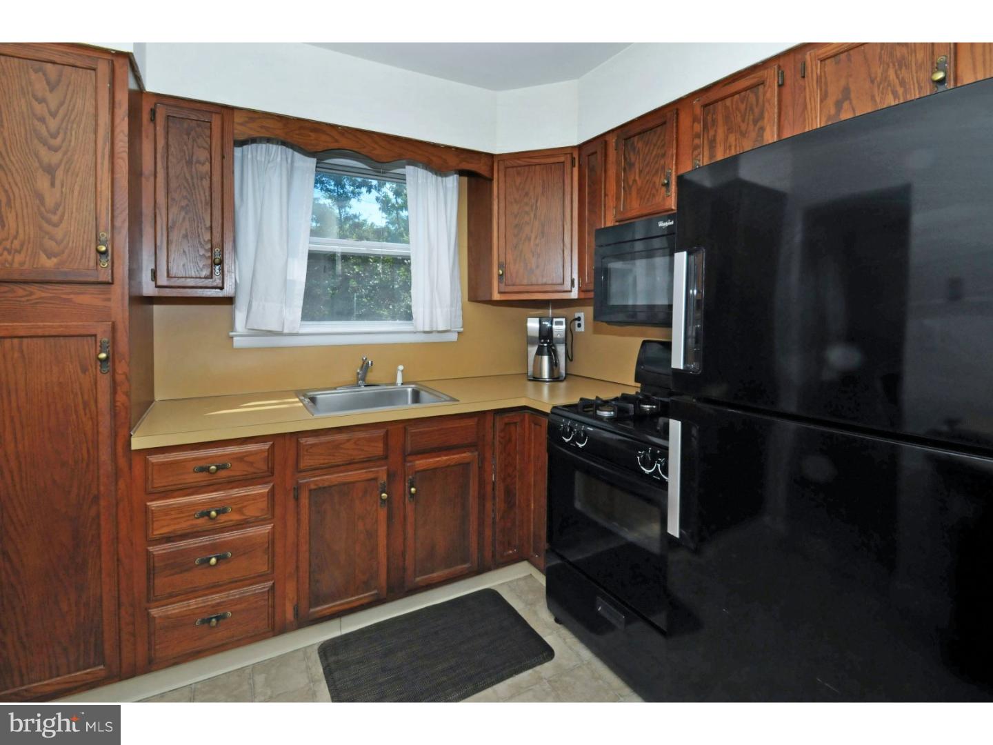 1347 Partridge Road Abington, PA 19001 - Photo 10 of 25 Gallery Image 10