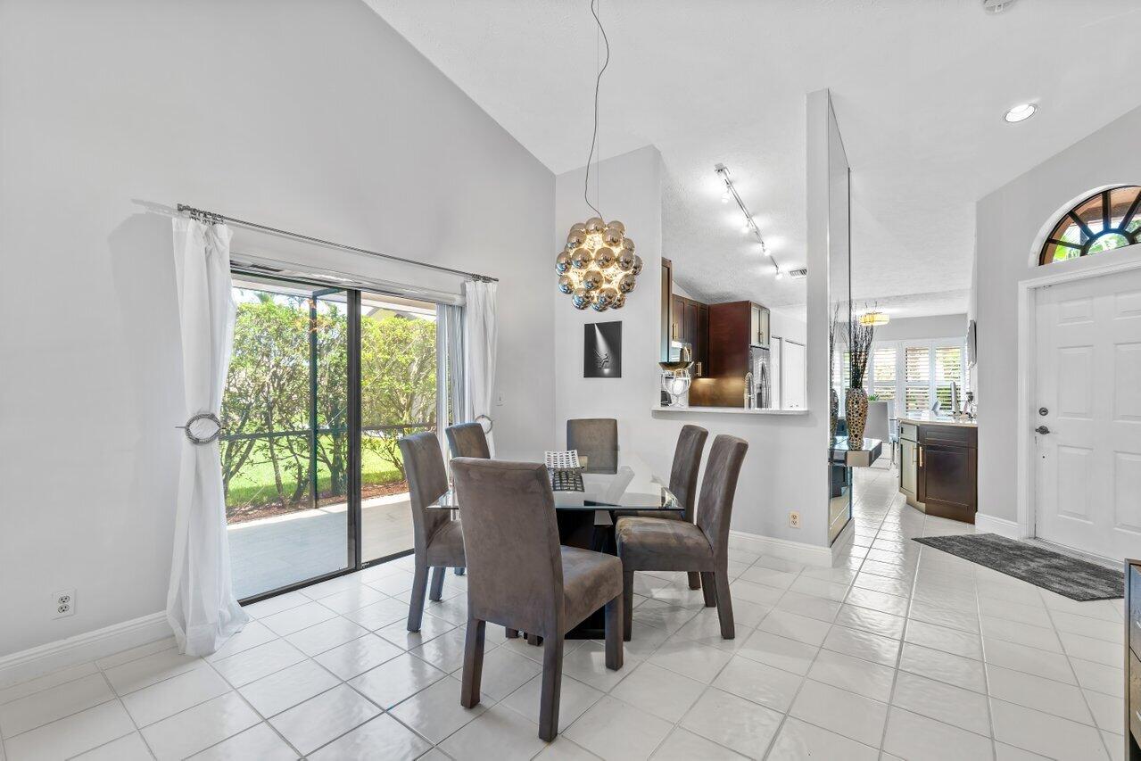 22635 Meridiana Drive Boca Raton, FL 33433 - Photo 13 of 38 Dining Area
