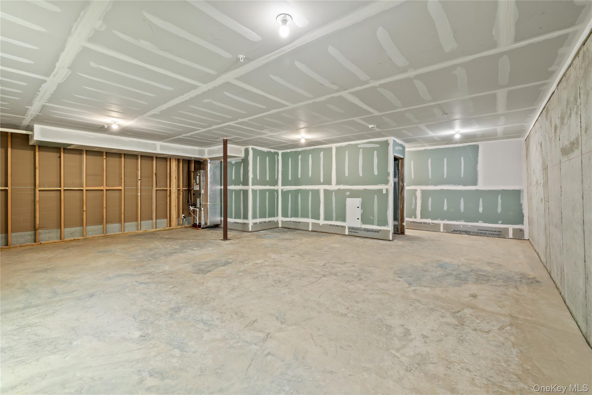 105 North Cole Avenue, Unit 111 Spring Valley, NY 10977 - Photo 23 of 23