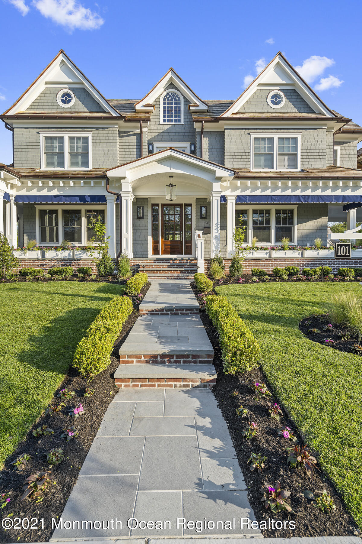 101 Ludlow Avenue Spring Lake, NJ 07762 - Photo 14 of 162 a front view of a house with a yard