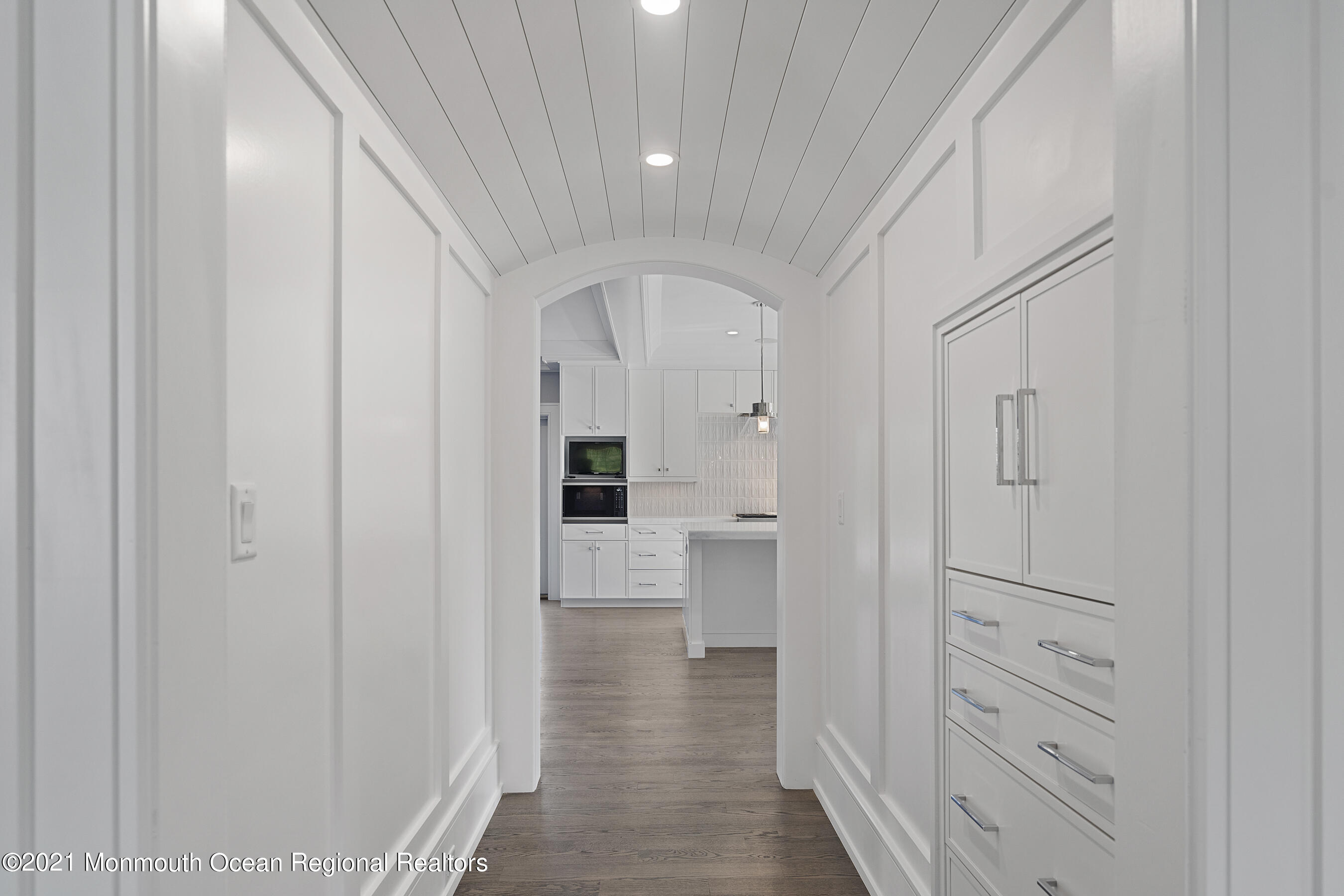 101 Ludlow Avenue Spring Lake, NJ 07762 - Photo 25 of 162 Dining Barrel Hall to kitchen 2