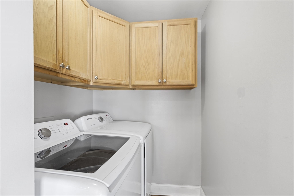 134 Deanna Road Brockton, MA 02302 - Photo 22 of 33 a utility room with dryer and washer