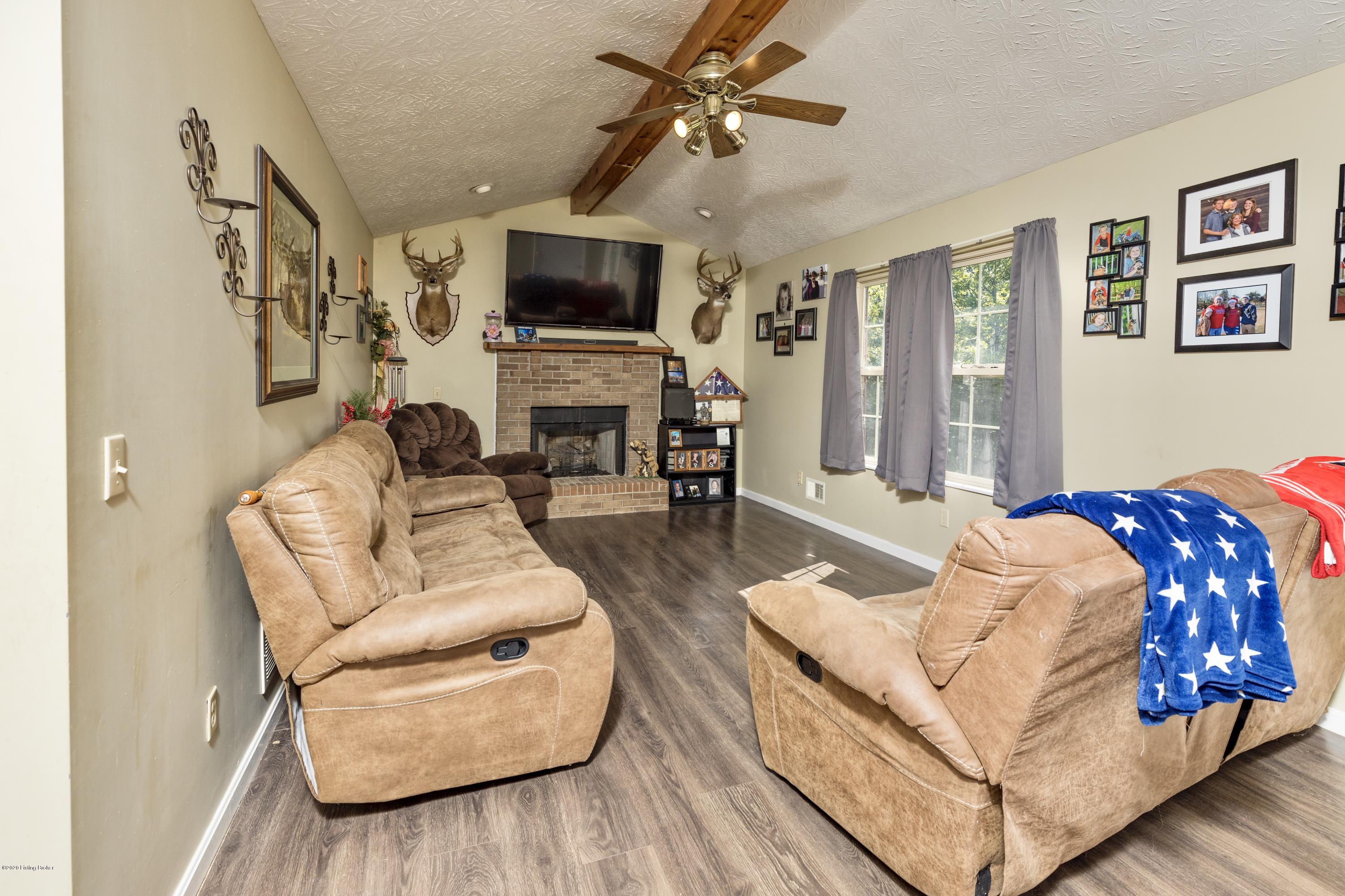 3755 Briar Ridge Road Mount Eden, KY 40046 - Photo 11 of 20 Great Room
