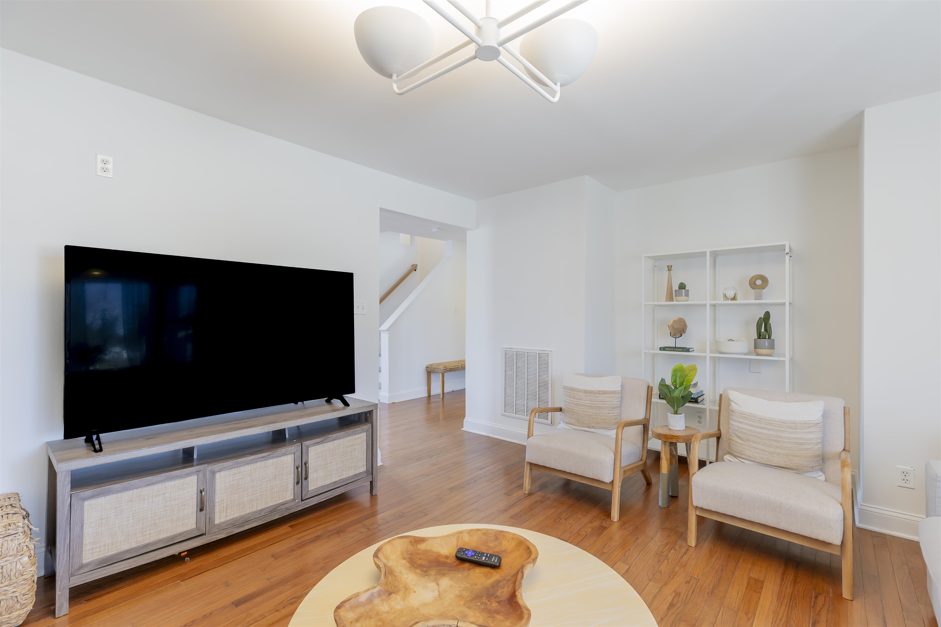 50 Birch Road Villas, NJ 08251 - Photo 5 of 50 a living room with furniture and a flat screen tv
