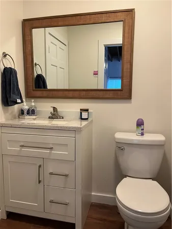 $2,650 | 45 Ayrault Street, Unit C2, Newport, RI 02840