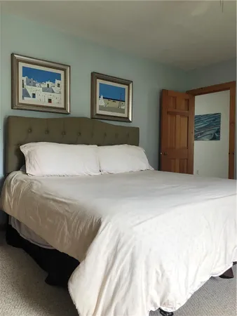$2,650 | 45 Ayrault Street, Unit C2, Newport, RI 02840