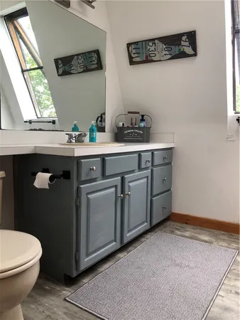 $2,650 | 45 Ayrault Street, Unit C2, Newport, RI 02840